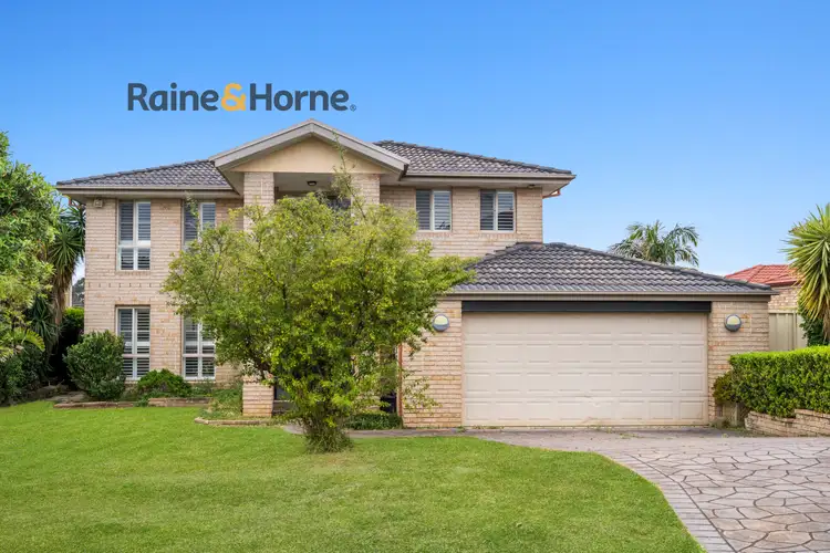 6 Luongo Close, Prestons NSW 2170