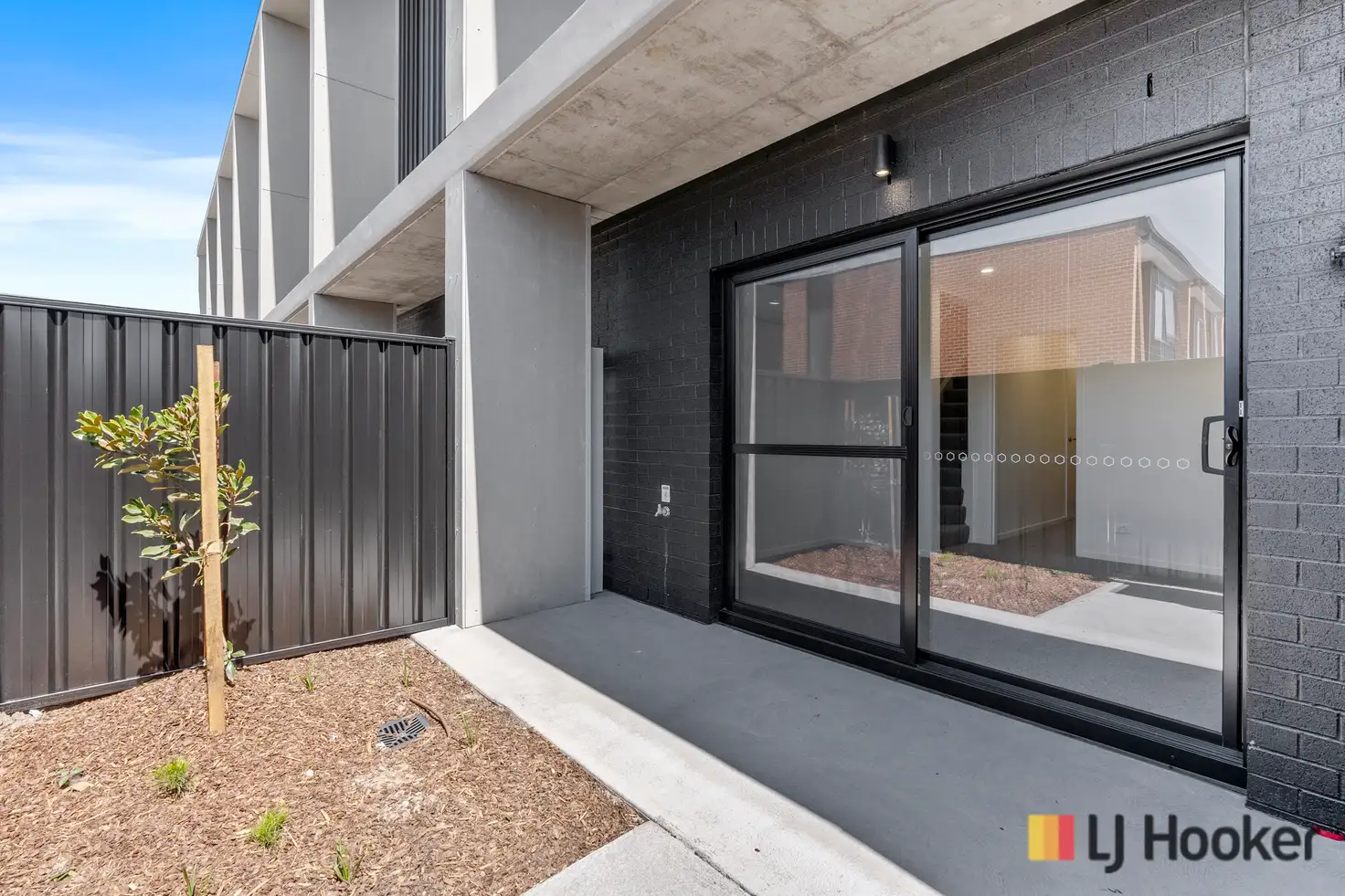 Main view of Homely townhouse listing, 37/25 Trenerry Crescent, Googong NSW 2620