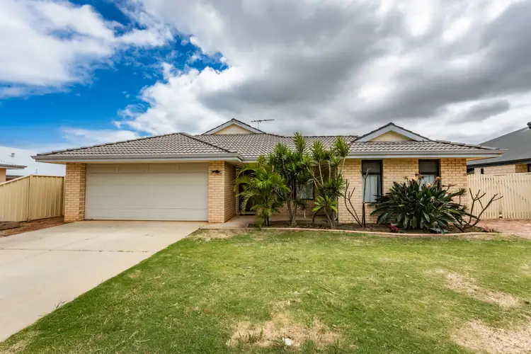 5 Peak Street, Drummond Cove WA 6532