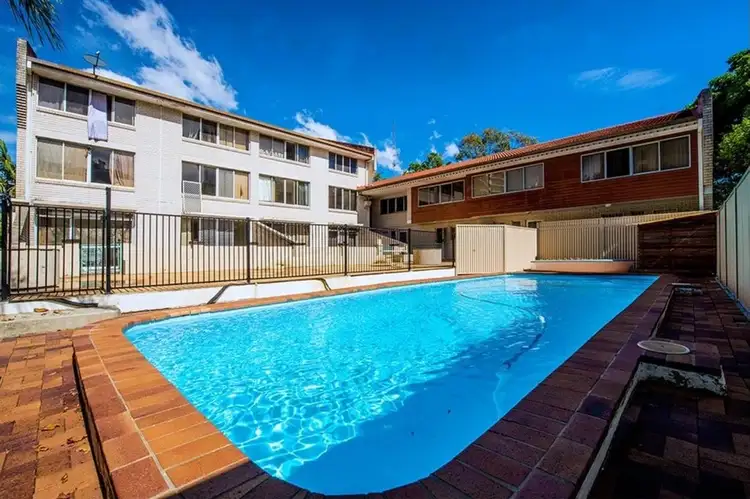 34 Remembrance Drive