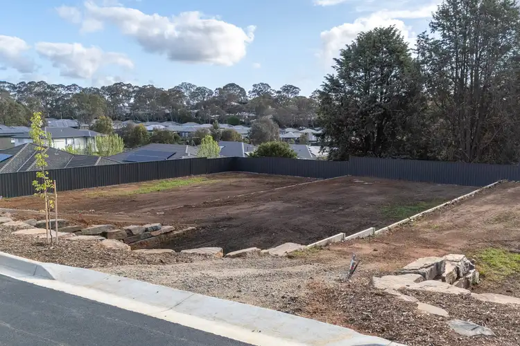 16 Sims Road, Mount Barker SA 5251