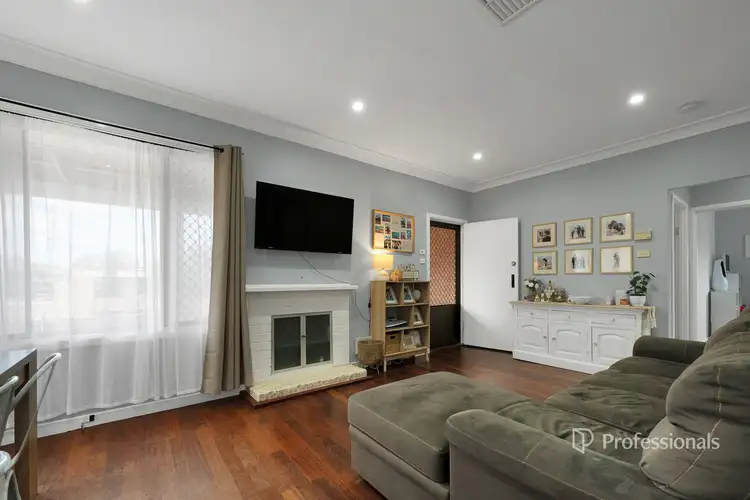 Second view of Homely house listing, 273 Seventh Street, Wonthella WA 6530