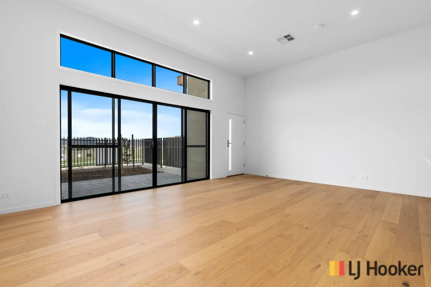 Main view of Homely townhouse listing, 4 Edward Drive, Googong NSW 2620