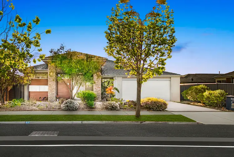 53 Minindee Road, Manor Lakes VIC 3024