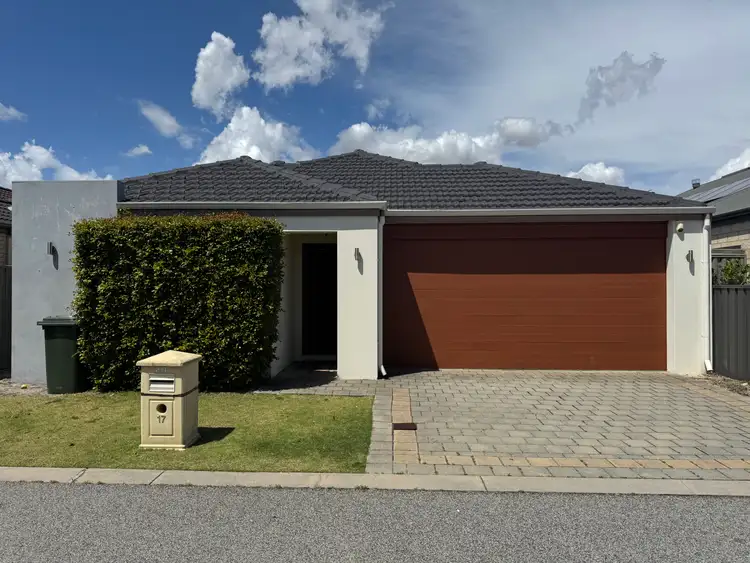 17 Kate Link, Piara Waters WA 6112