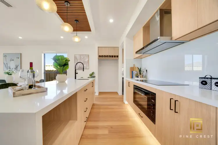 Sixth view of Homely house listing, 33 Cinnamon Circuit, Fraser Rise VIC 3336