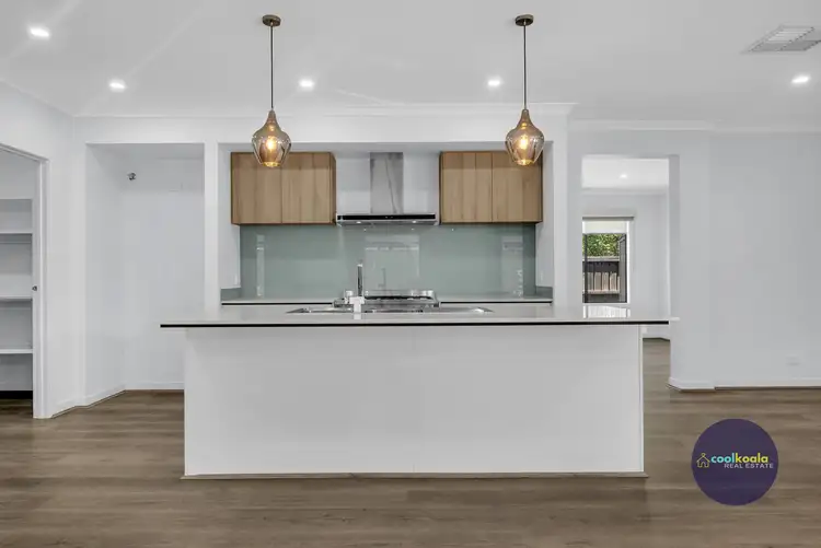 Fifth view of Homely house listing, 5 Kales Court, Kalkallo VIC 3064