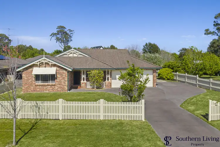 48 Glenquarry Crescent, Bowral NSW 2576