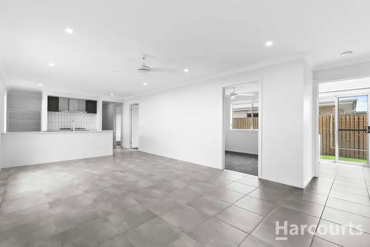 21 Sheoak Way, Nikenbah QLD 4655