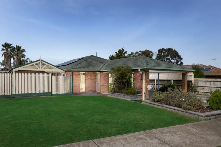 6 Hobson Court, Sunbury VIC 3429