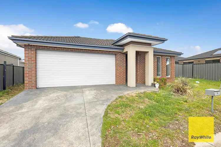 9 Soaring Road, Tarneit VIC 3029
