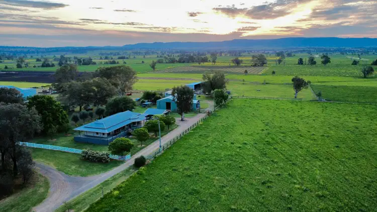 "Runnymeade" 80 Blairmore Lane, Aberdeen NSW 2336