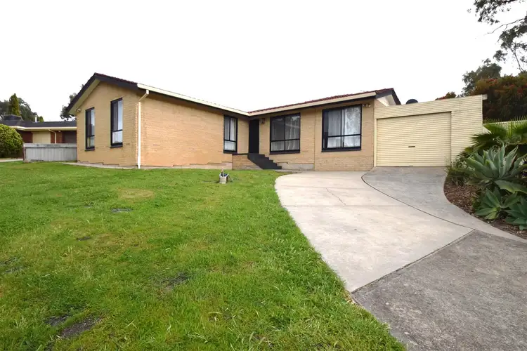 23 Flinders Crescent, Hackham SA 5163