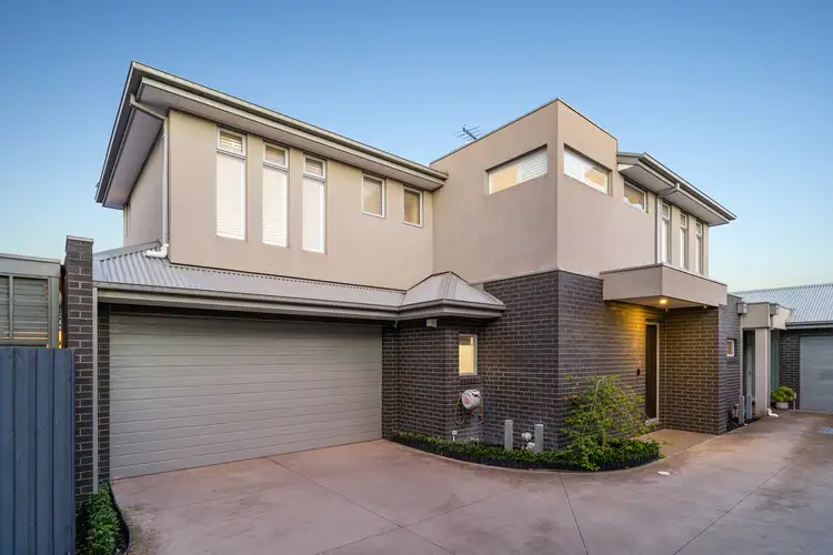 2/218 Blyth Street, Altona VIC 3018