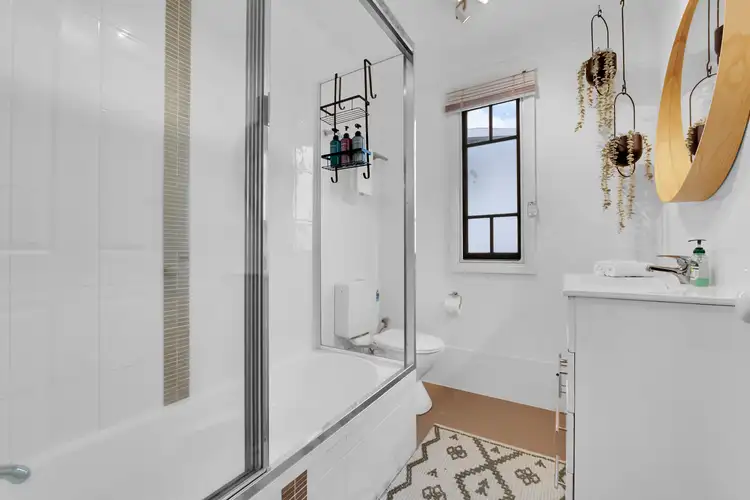 Sixth view of Homely house listing, 8 Dante Drive, Seven Hills QLD 4170