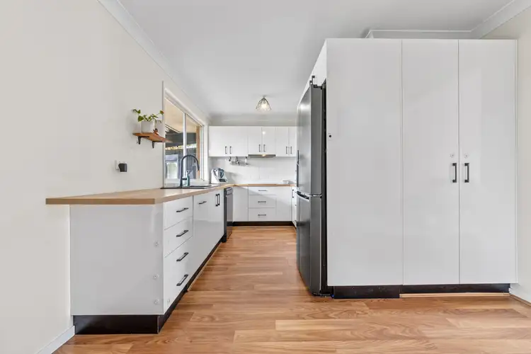 Fifth view of Homely house listing, 27 Casurina Close, Lake Haven NSW 2263