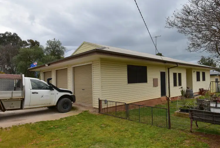 Second view of Homely house listing, 5 Pierce Street, Wellington NSW 2820