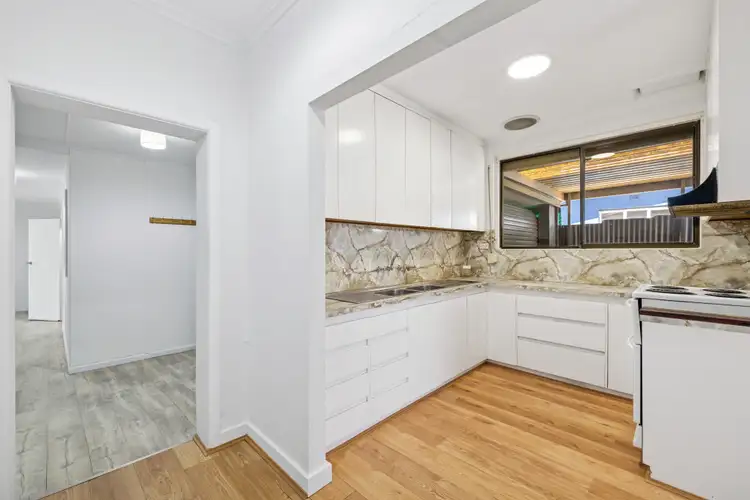 Fifth view of Homely house listing, 10 Hirt Avenue, Murray Bridge SA 5253