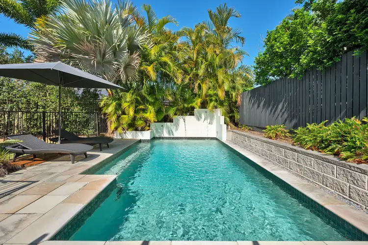 6 Pinehurst Court, Albany Creek QLD 4035