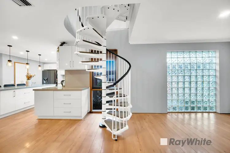 Fourth view of Homely house listing, 18 Marjoram Close, Hallam VIC 3803