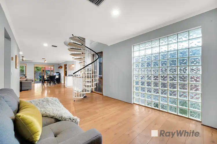 Fifth view of Homely house listing, 18 Marjoram Close, Hallam VIC 3803