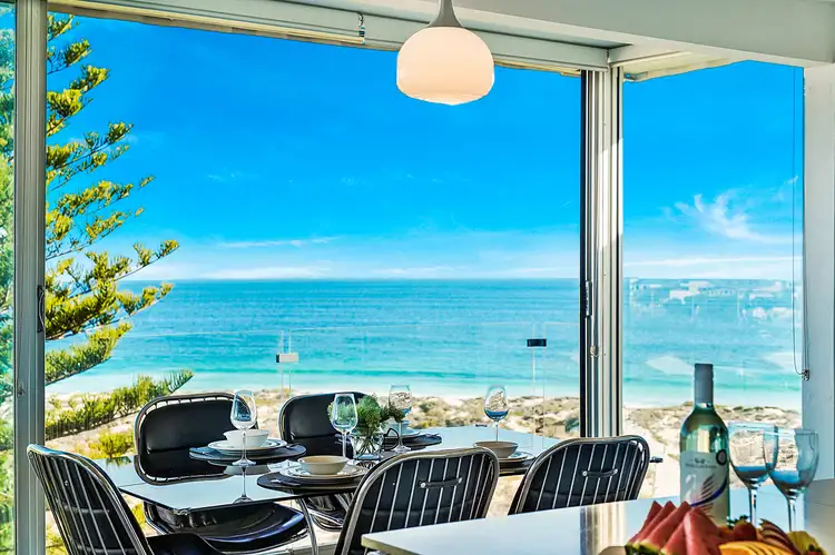 25/287 West Coast Highway, Scarborough WA 6019