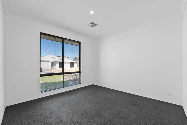 Sixth view of Homely house listing, 4 Burl Way, Baldivis WA 6171