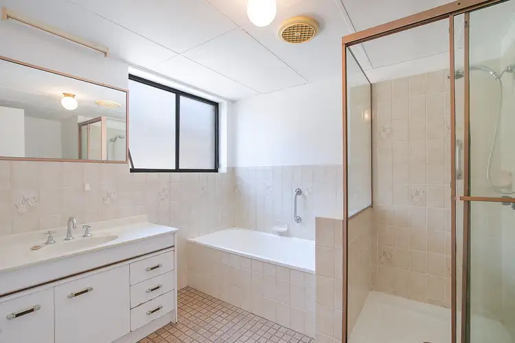 Fifth view of Homely unit listing, 2/10 Mansfield Street, Coorparoo QLD 4151