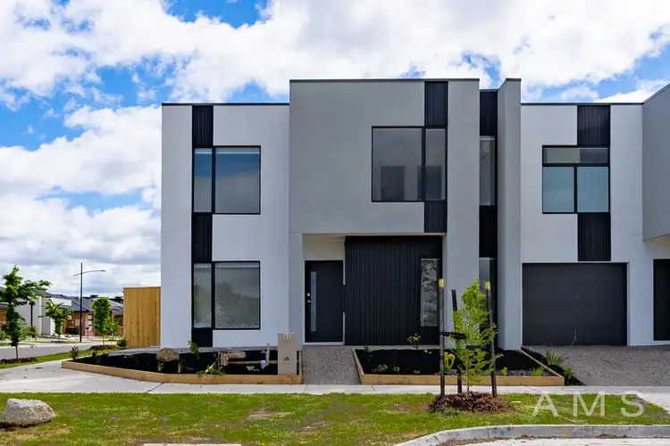 42 Ashbourne Boulevard, Donnybrook VIC 3064