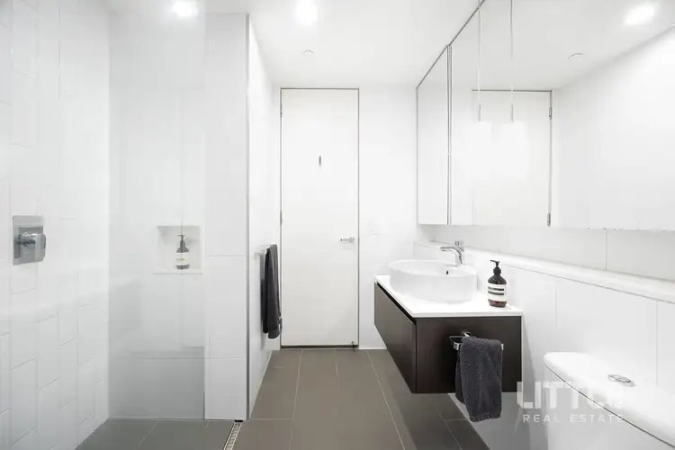 Sixth view of Homely apartment listing, 2/227 Toorak Road, South Yarra VIC 3141