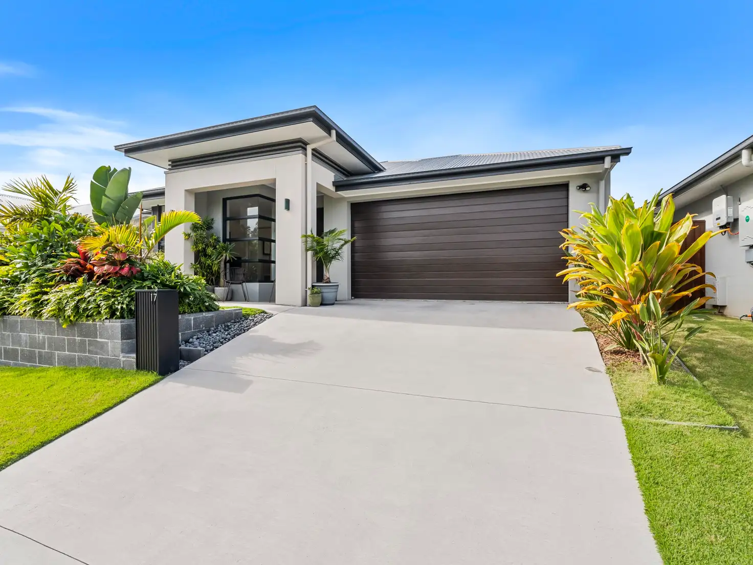 Main view of Homely house listing, 17 Vivienne Crescent, Coomera QLD 4209