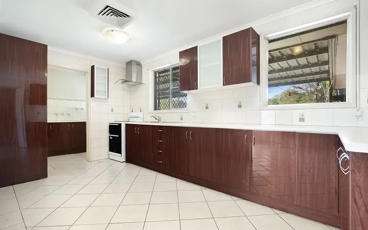 14 Lyndon Crescent, Dampier WA 6713