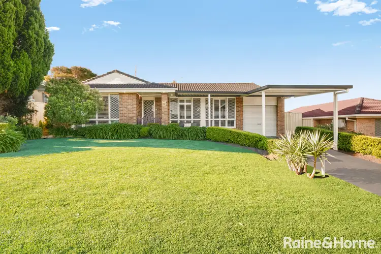 39 Balthasar Close, Rosemeadow NSW 2560