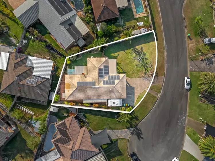 7 Plympton Court, Helensvale QLD 4212