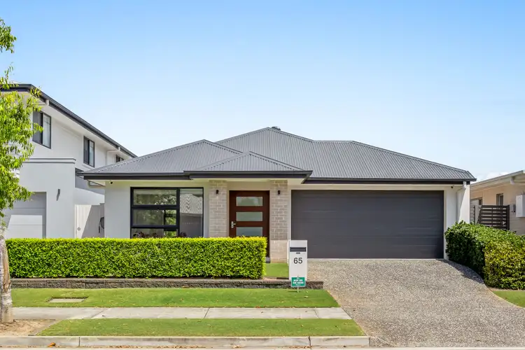 65 Greenview Circuit, Arundel QLD 4214