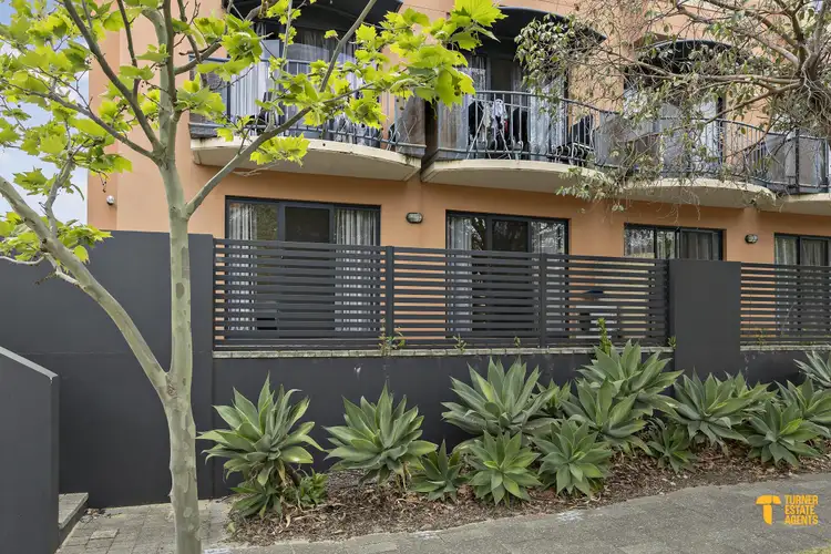18/11 Regal Place, East Perth WA 6004