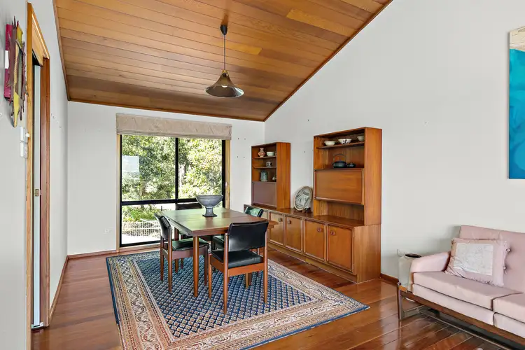 Fifth view of Homely house listing, 16 Stephanie Close, Macquarie Hills NSW 2285