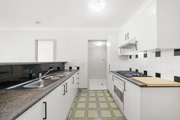 5C/19-21 George Street