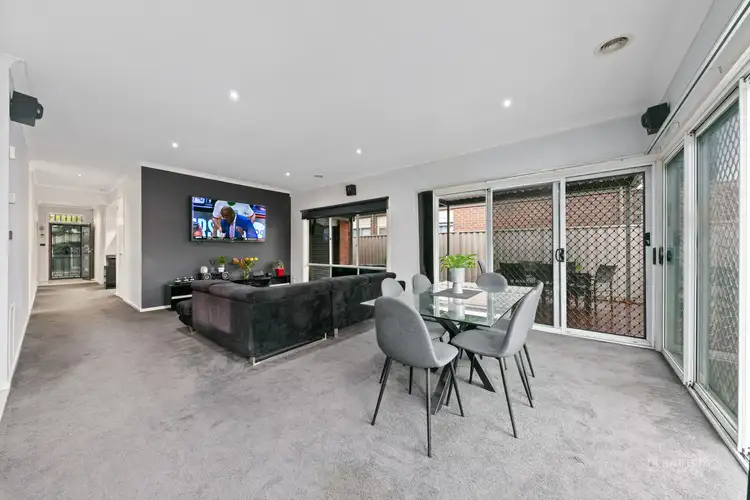 Sixth view of Homely house listing, 16 Berrima Close, Craigieburn VIC 3064