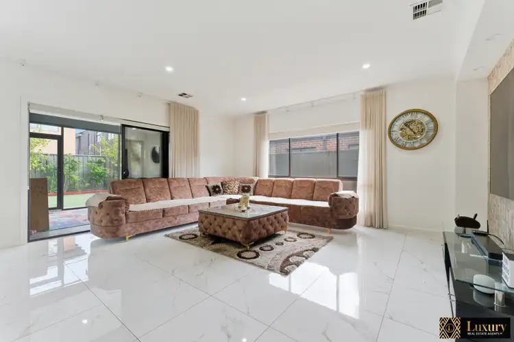 Fifth view of Homely house listing, 27 CAPRICORNUS CRESCENT, Tarneit VIC 3029