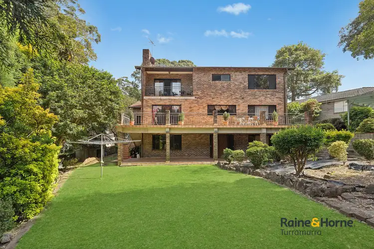 17 Parkwood Grove, West Pymble NSW 2073