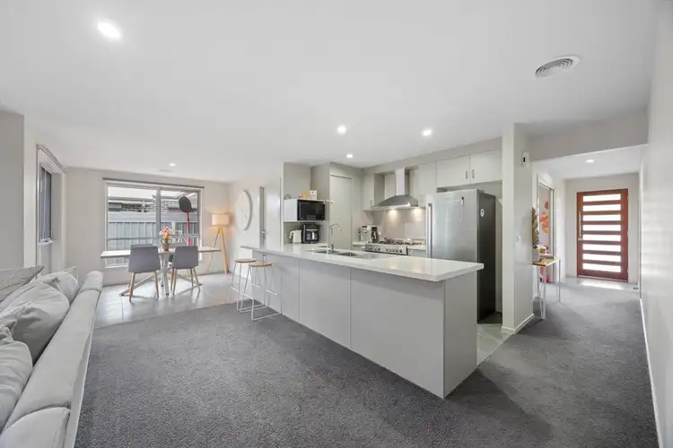 Sixth view of Homely house listing, 1 Reserve Court, Ararat VIC 3377