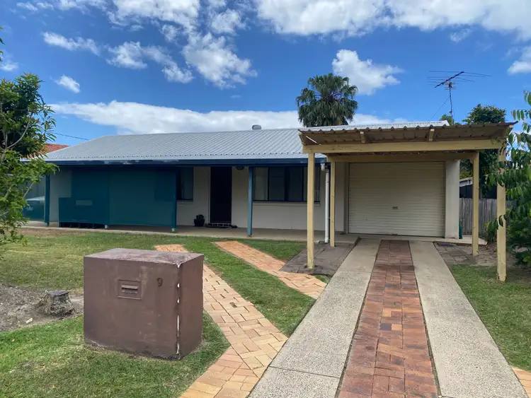 9 Messines Road, Aroona QLD 4551