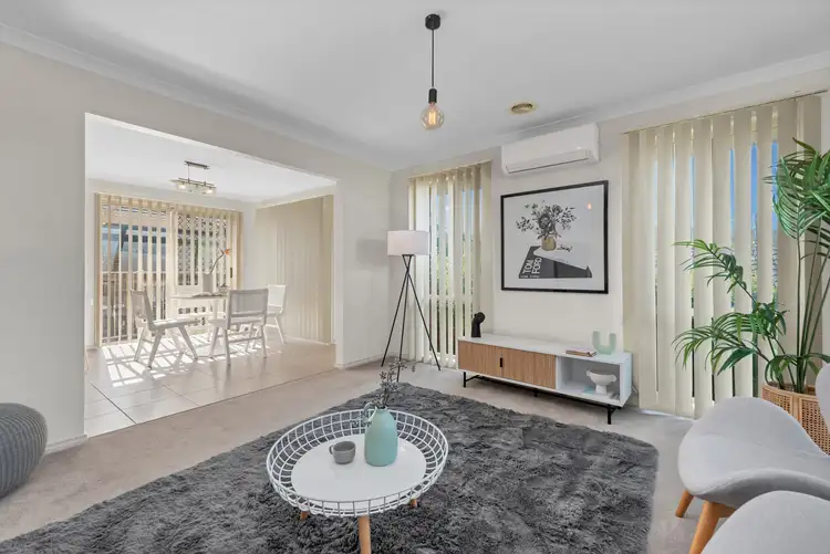 Fifth view of Homely house listing, 2/39 Tuscany Rise, Pakenham VIC 3810