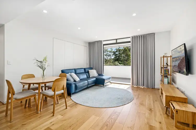 201/13 Waterview Drive, Lane Cove NSW 2066