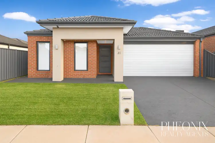 31 Wonnangatta Crescent, Weir Views VIC 3338