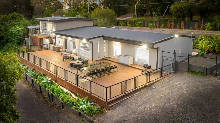 98 Lavender Park Road, Eltham VIC 3095