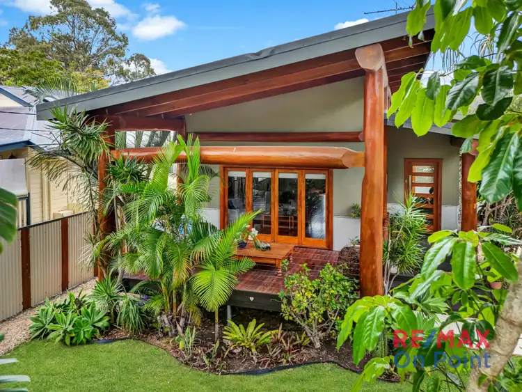 31 Shirley Street, Coochiemudlo Island QLD 4184
