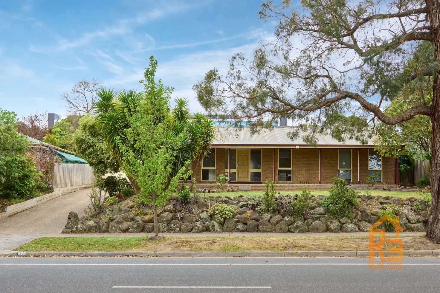 Main view of Homely house listing, 37 Cheviot Avenue, Berwick VIC 3806