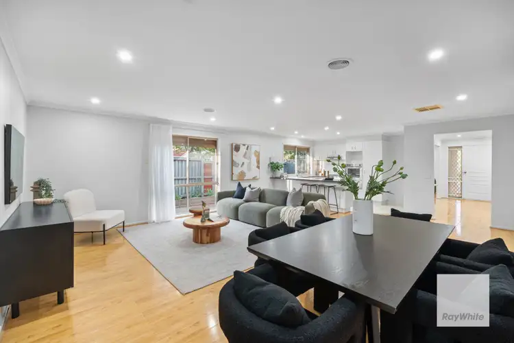 Sixth view of Homely house listing, 2 Coburn Way, Caroline Springs VIC 3023